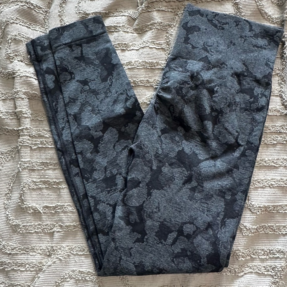 Gymshark Gray Camouflage Leggings